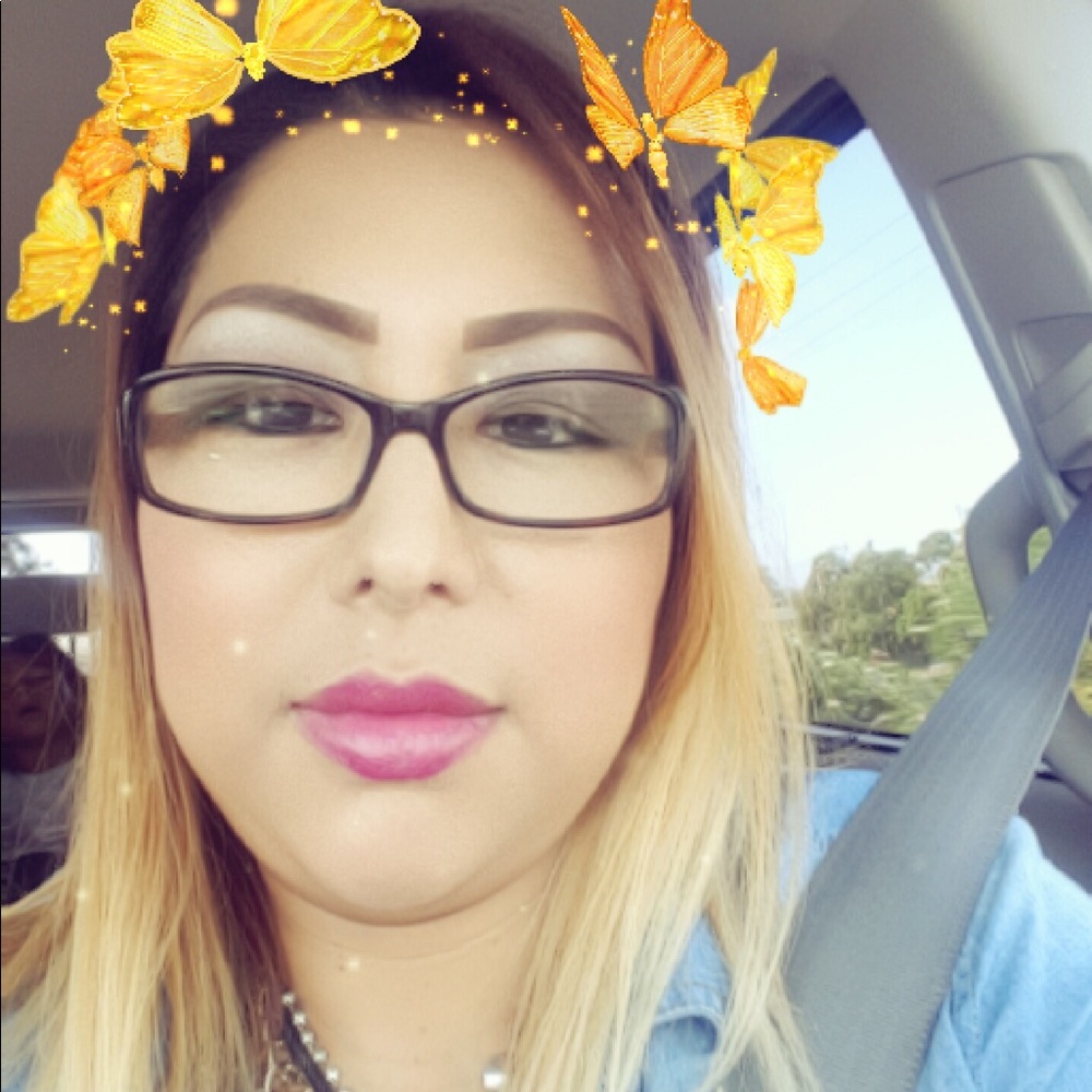 Meet your Posher, Diana